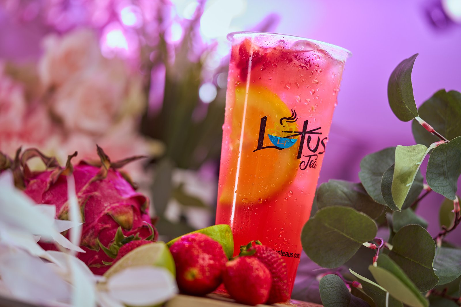 Flamingo_0805_0207__5_25_ILCE-7RM5LotusTea_Social_&_Media
