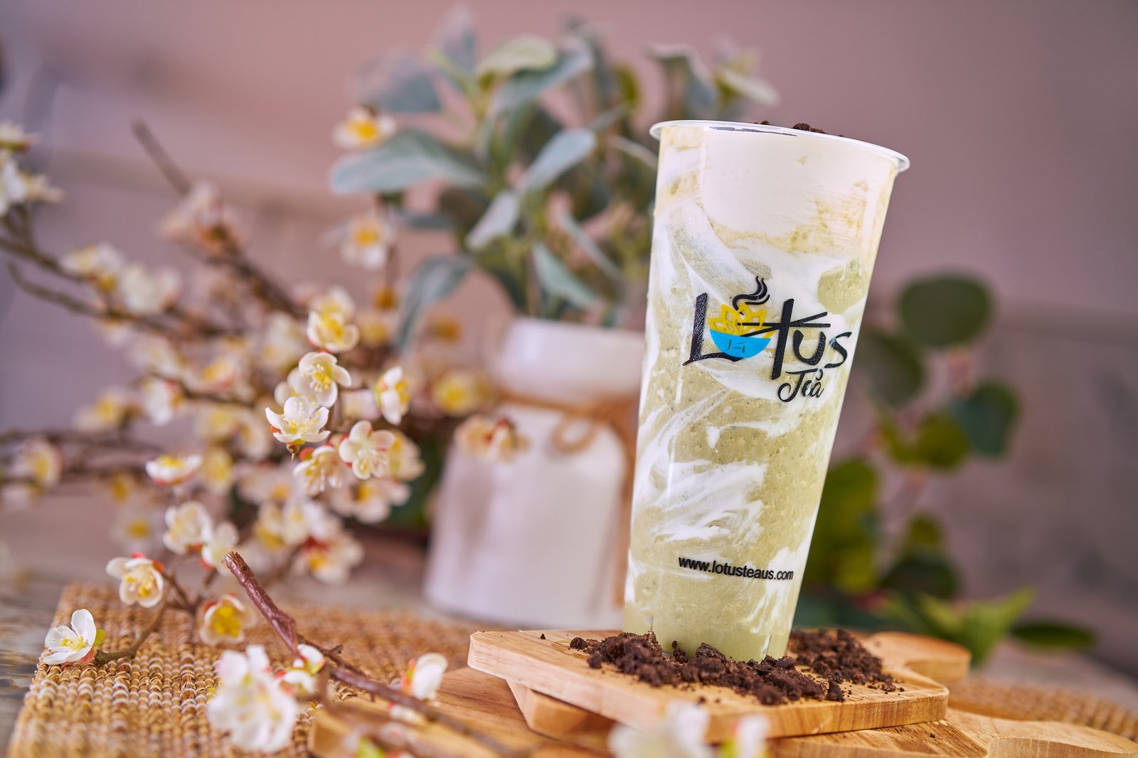 Oreo_Macha_Tornado_0575_0333__5_25_ILCE-7RM5LotusTea_Social_&_Media